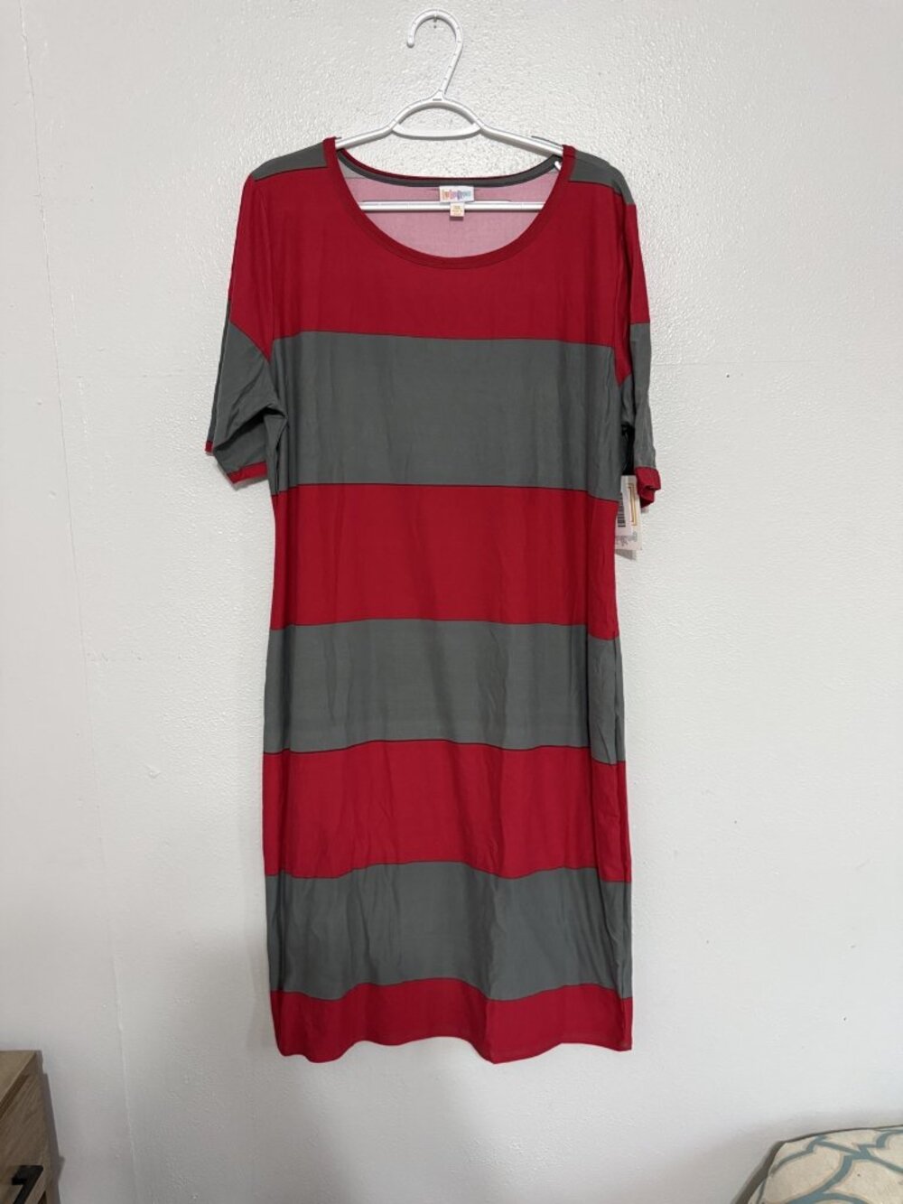 NWT LuLaRoe Julia Red Grey Striped Dress 3XL ❤️